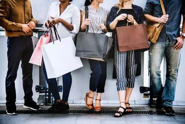 精选最新影视资讯，绝不错过任何热门大片内容，亿万28与你一同发现更多精彩。 - 亿万28